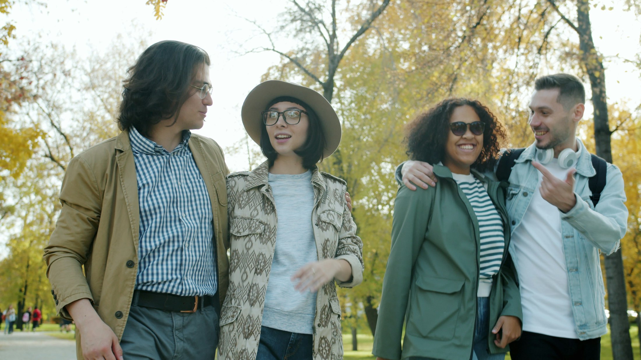 Students walking together on campus